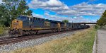 CSX 943 leads the last B157 I saw this week,